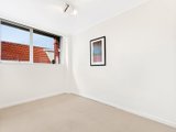 https://images.listonce.com.au/custom/160x/listings/39-tiuna-grove-elwood-vic-3184/980/01794980_img_07.jpg?ygG9Hl6vYQU