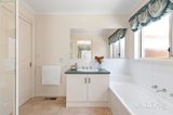 https://images.listonce.com.au/custom/160x/listings/39-vine-street-ringwood-vic-3134/722/01977722_img_07.jpg?nv4AaAlK5Vo