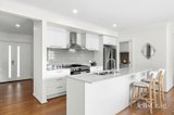 https://images.listonce.com.au/custom/160x/listings/39-washington-lane-woodend-vic-3442/883/01990883_img_04.jpg?si89cfsqulo