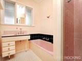 https://images.listonce.com.au/custom/160x/listings/39-watt-street-south-kingsville-vic-3015/260/01203260_img_05.jpg?tcrYlja0-2w