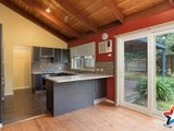 https://images.listonce.com.au/custom/160x/listings/39-wellington-road-wandin-north-vic-3139/857/01524857_img_04.jpg?6KBNzJt4LMM