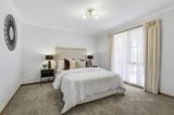 https://images.listonce.com.au/custom/160x/listings/39-york-street-eltham-vic-3095/975/01026975_img_07.jpg?GeRykRUKapU