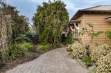 https://images.listonce.com.au/custom/160x/listings/390-waterdale-road-heidelberg-heights-vic-3081/335/01630335_img_23.jpg?hQ3OBRpgpak