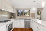 https://images.listonce.com.au/custom/160x/listings/391-lusher-road-croydon-vic-3136/526/01980526_img_03.jpg?XMrjFF0DAls