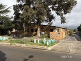 https://images.listonce.com.au/custom/160x/listings/391-pine-street-reservoir-vic-3073/251/01972251_img_03.jpg?_rFTJrkTzuY
