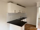 https://images.listonce.com.au/custom/160x/listings/391-pine-street-reservoir-vic-3073/251/01972251_img_04.jpg?b_n102TCTS0