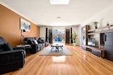 https://images.listonce.com.au/custom/160x/listings/392-oban-road-ringwood-vic-3134/533/01601533_img_09.jpg?r6J9VqIMonI