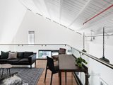 https://images.listonce.com.au/custom/160x/listings/392-wellington-street-collingwood-vic-3066/623/00974623_img_10.jpg?xXWp17cgfko