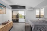 https://images.listonce.com.au/custom/160x/listings/393-arthur-street-eltham-vic-3095/045/01557045_img_12.jpg?3aKwljMYhxs