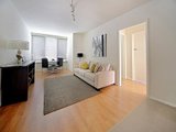 https://images.listonce.com.au/custom/160x/listings/393-glenhuntly-road-elwood-vic-3184/929/01793929_img_01.jpg?QMwixLDC0w0