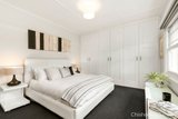 https://images.listonce.com.au/custom/160x/listings/393-howe-parade-port-melbourne-vic-3207/520/01793520_img_05.jpg?FrdHYOOiU_M