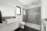 https://images.listonce.com.au/custom/160x/listings/393-hull-road-croydon-vic-3136/335/01737335_img_10.jpg?klPy17MJiTI