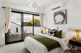 https://images.listonce.com.au/custom/160x/listings/3945-doncaster-road-doncaster-east-vic-3109/935/01987935_img_05.jpg?_IVCpXek4L8