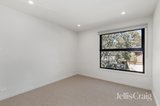 https://images.listonce.com.au/custom/160x/listings/395-bible-street-eltham-vic-3095/358/01973358_img_06.jpg?r_jplGetuwI