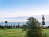 https://images.listonce.com.au/custom/160x/listings/395-ormond-esplanade-elwood-vic-3184/556/01793556_img_04.jpg?EhUgOHZq_vw