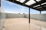 https://images.listonce.com.au/custom/160x/listings/3956-doncaster-road-doncaster-east-vic-3109/351/01950351_img_09.jpg?c0DAamDAfHg