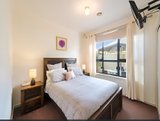 https://images.listonce.com.au/custom/160x/listings/396-crookston-road-reservoir-vic-3073/339/01982339_img_03.jpg?A1wKH_BfaZE