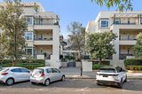 https://images.listonce.com.au/custom/160x/listings/396-graham-street-port-melbourne-vic-3207/310/01704310_img_12.jpg?N4Ag6OLGl2c