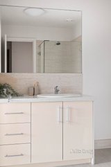 https://images.listonce.com.au/custom/160x/listings/397-canterbury-road-heathmont-vic-3135/784/01725784_img_08.jpg?S3If2shVDJM