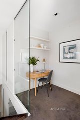 https://images.listonce.com.au/custom/160x/listings/399-st-david-street-thornbury-vic-3071/510/01647510_img_09.jpg?uBIHoGZkGS8