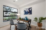 https://images.listonce.com.au/custom/160x/listings/39a-ross-street-doncaster-east-vic-3109/093/01742093_img_13.jpg?q-uIlPHB3d8