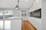 https://images.listonce.com.au/custom/160x/listings/3a-alto-avenue-croydon-vic-3136/327/01621327_img_03.jpg?_ljrtAPG400