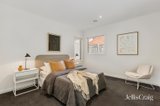 https://images.listonce.com.au/custom/160x/listings/3a-apex-avenue-hampton-east-vic-3188/899/01779899_img_06.jpg?6NC2GsZ3wFc