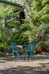 https://images.listonce.com.au/custom/160x/listings/3a-benton-road-healesville-vic-3777/157/01797157_img_14.jpg?bRLwfd7xjts