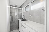 https://images.listonce.com.au/custom/160x/listings/3a-campaspe-drive-woodend-vic-3442/430/01519430_img_14.jpg?mC5meuwuuTA