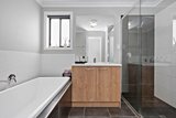 https://images.listonce.com.au/custom/160x/listings/3a-newmarket-terrace-miners-rest-vic-3352/072/01719072_img_05.jpg?Py6lgeqhptQ