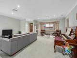 https://images.listonce.com.au/custom/160x/listings/3a-ridgway-avenue-croydon-vic-3136/623/01525623_img_02.jpg?QkDcti6ZEOc