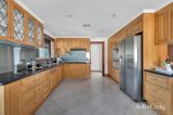 https://images.listonce.com.au/custom/160x/listings/3a-trap-street-bulla-vic-3428/582/01753582_img_06.jpg?hFLHPYbLhoA