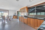 https://images.listonce.com.au/custom/160x/listings/3a-trap-street-bulla-vic-3428/582/01753582_img_07.jpg?G58TKrtDYvU