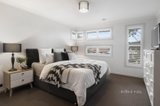 https://images.listonce.com.au/custom/160x/listings/3b-benina-street-bentleigh-east-vic-3165/274/01279274_img_06.jpg?mzUxbssy2go