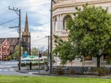 https://images.listonce.com.au/custom/160x/listings/3b-delbridge-street-fitzroy-north-vic-3068/057/01290057_img_21.jpg?m2uqZQU_4Ik