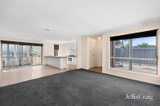 https://images.listonce.com.au/custom/160x/listings/3b-hafey-court-eureka-vic-3350/470/01988470_img_03.jpg?J2AcGJ9xMMg