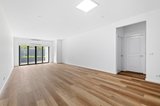 https://images.listonce.com.au/custom/160x/listings/3b-hobart-street-ringwood-vic-3134/497/01975497_img_11.jpg?hxe8M2Acs1o