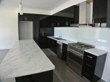 https://images.listonce.com.au/custom/160x/listings/3b-padua-court-glen-waverley-vic-3150/763/01702763_img_02.jpg?LJp9xREN3DY