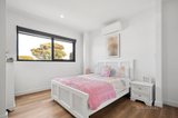 https://images.listonce.com.au/custom/160x/listings/3b-st-leonards-parade-st-leonards-vic-3223/677/01796677_img_16.jpg?_8kjK8KV480