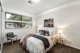 https://images.listonce.com.au/custom/160x/listings/3b-yaralla-road-bentleigh-east-vic-3165/250/00725250_img_05.jpg?XIJFK8mAcAE