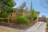 https://images.listonce.com.au/custom/160x/listings/4-abelia-street-doncaster-east-vic-3109/422/00709422_img_01.jpg?eWwFfwSPgNw