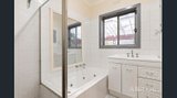 https://images.listonce.com.au/custom/160x/listings/4-allaware-avenue-croydon-vic-3136/563/01979563_img_02.jpg?qHI9JikvkSc