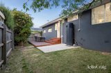 https://images.listonce.com.au/custom/160x/listings/4-aminga-court-croydon-vic-3136/891/01847891_img_12.jpg?uJ8cstusqGQ