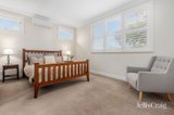 https://images.listonce.com.au/custom/160x/listings/4-anfield-court-malvern-east-vic-3145/070/01923070_img_10.jpg?JXnh0b34UQI
