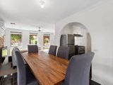 https://images.listonce.com.au/custom/160x/listings/4-anna-court-lara-vic-3212/366/01552366_img_03.jpg?uIGcWYhPCr4