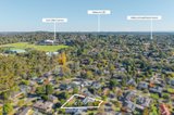 https://images.listonce.com.au/custom/160x/listings/4-applegum-close-croydon-hills-vic-3136/646/01705646_img_27.jpg?no8IgtCBkEs