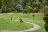 https://images.listonce.com.au/custom/160x/listings/4-applegum-close-croydon-hills-vic-3136/646/01705646_img_35.jpg?kr5cPF85AIA
