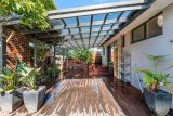 https://images.listonce.com.au/custom/160x/listings/4-araluen-drive-croydon-vic-3136/140/01935140_img_04.jpg?-WwSE08Lzs8
