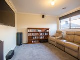 https://images.listonce.com.au/custom/160x/listings/4-arnot-court-croydon-vic-3136/467/01524467_img_14.jpg?jdr2EVzr6iA