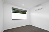https://images.listonce.com.au/custom/160x/listings/4-assunta-place-lilydale-vic-3140/529/01948529_img_09.jpg?_dTeJNbpiNk